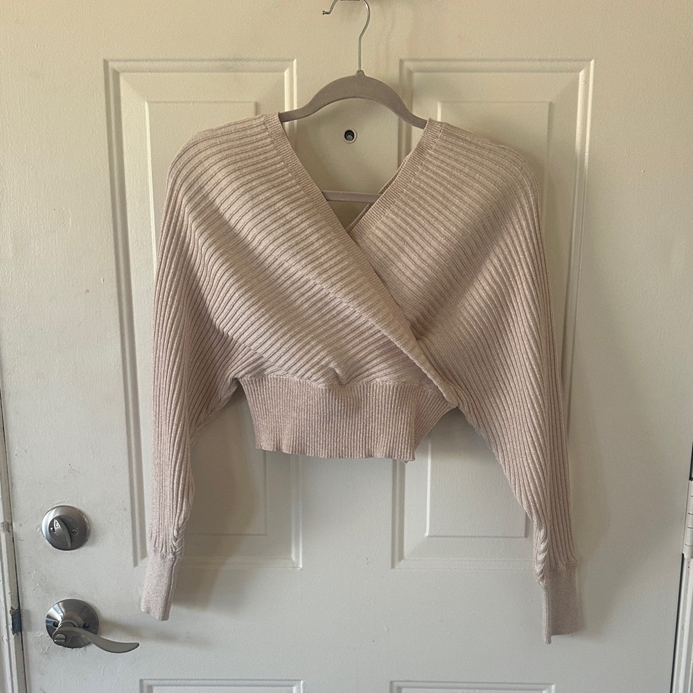 Women's Cream Cropped Sweater